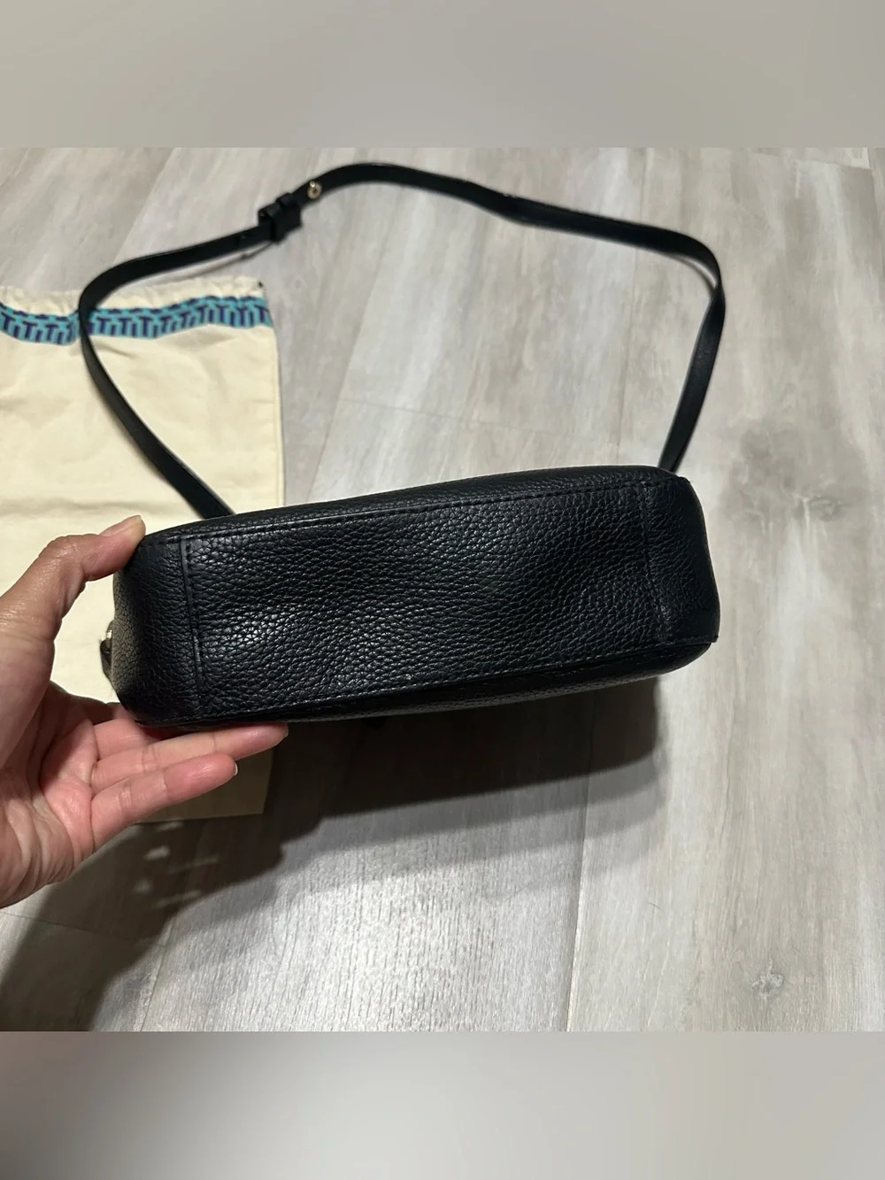 Tory Burch Black Pebbled Leather Crossbody Bag Purse